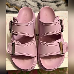 Alexander McQueen  Hybrid slide